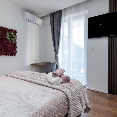 Antares Luxury Rooms Split Exteriör bild